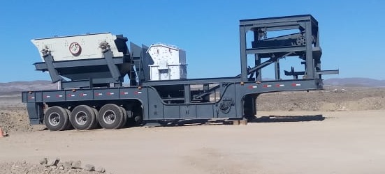 Planta móvil en terreno